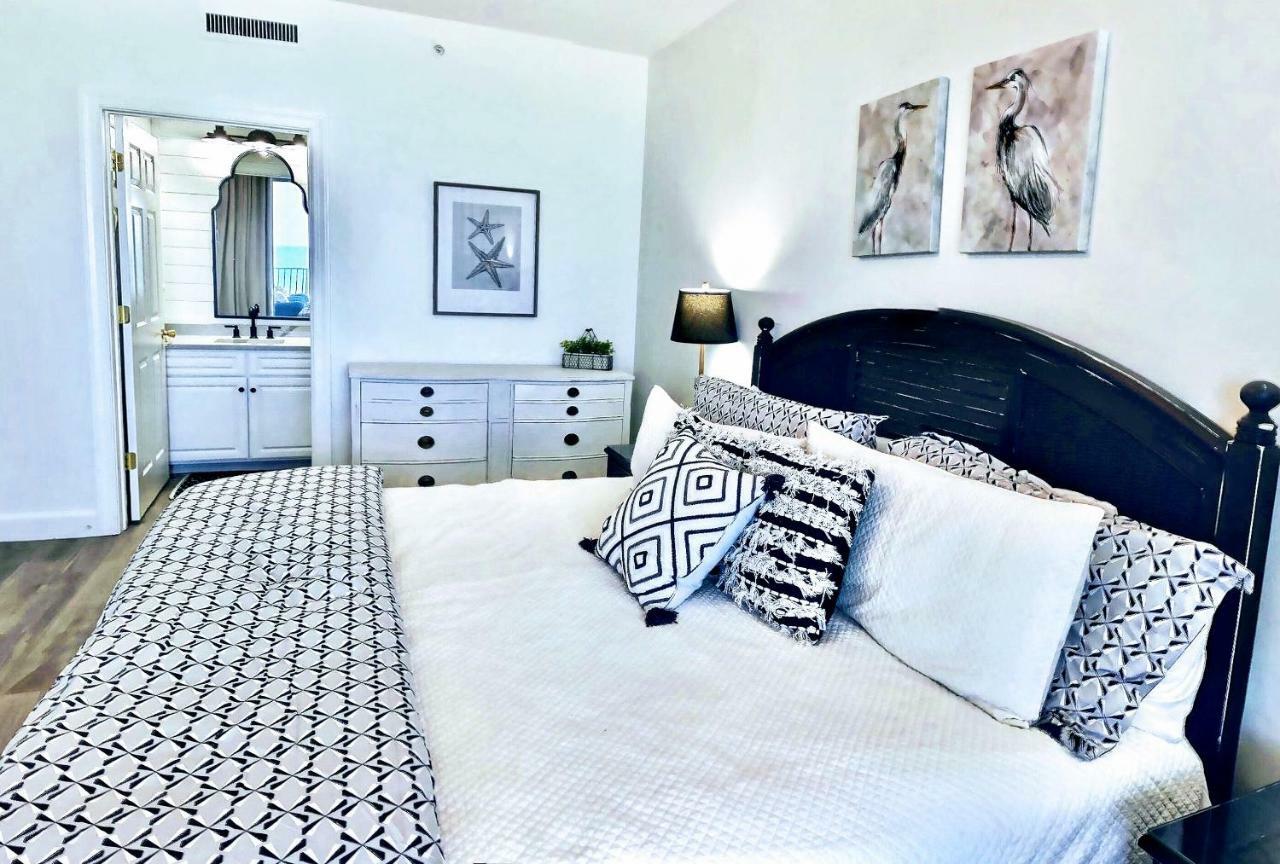 Barefoot Bliss - Beachfront Condo - Sleeps 12 Panama City Beach Exterior foto