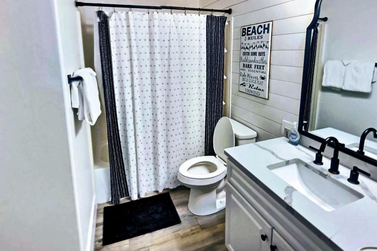 Barefoot Bliss - Beachfront Condo - Sleeps 12 Panama City Beach Exterior foto