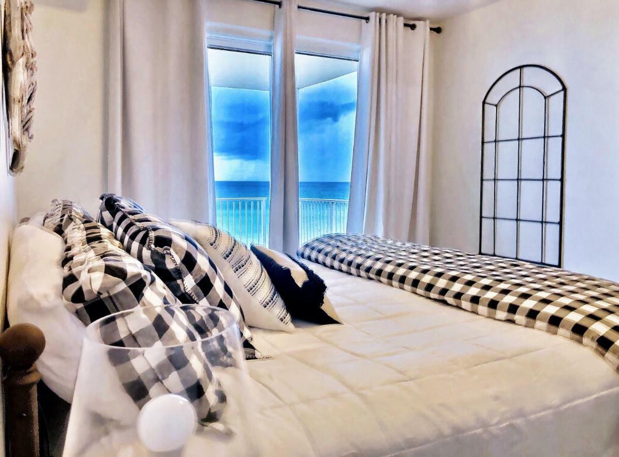 Barefoot Bliss - Beachfront Condo - Sleeps 12 Panama City Beach Exterior foto